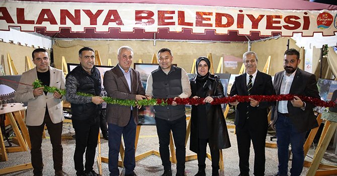 Alanya'nın en güzel fotoğrafını çekenler 30 bin lira aldı