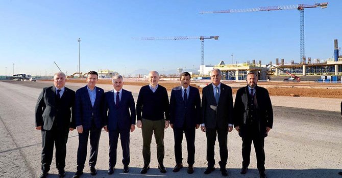 Antalya Havalimanı'nın kapasitesi 80 milyona çıkarılıyor