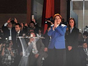 Meral Akşener'in partisinin adı 'İyi Parti' oldu