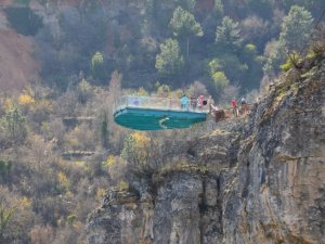 Safranbolu İncekaya Kanyonu'nda cam teras