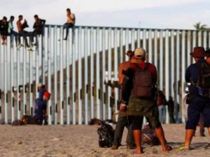 Türkler, ABD'ye kaçak girmenin yolunu buldu!