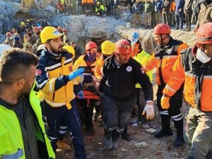 Yıkılan Isias Otel'de 'gizlilik' bilmecesi