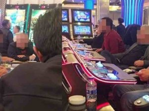 Belediyenin gezisinde muhtarların kumar keyfi!