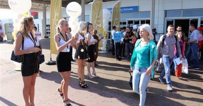Antalya'ya gelen turistte, Ruslar birinci, Almanlar ikinci sırada