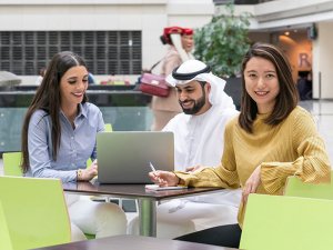 Emirates’ten Dünya Kadınlar Günü'nde eşitlik teması