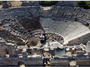 Tlos Antik Kenti tiyatrosu oyunlar için hazırlanıyor
