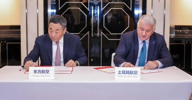 Kavurga, leblebiye karşı