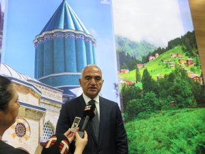 Van'da buz pateni pisti açıldı