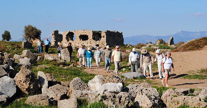 Öner Ilgaz, Yaşam Radyo'da