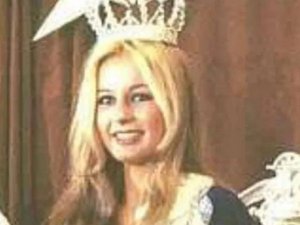 Kainat güzeli Bodrum’da kabusu yaşadı