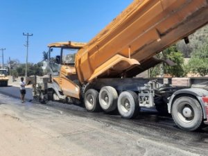 Bodrum’da sıcak asfalt çalışması yapıldı
