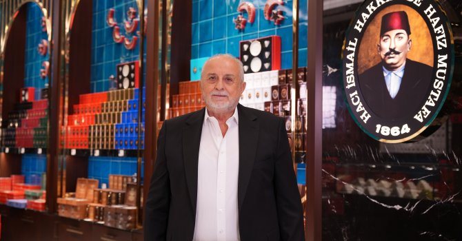 Avni Ongurlar’a Türkiye’nin Kültür ve Turizm Elçisi Ödülü