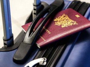 Almanya'nın dev seyahat şirketinden iflas sinyalİ