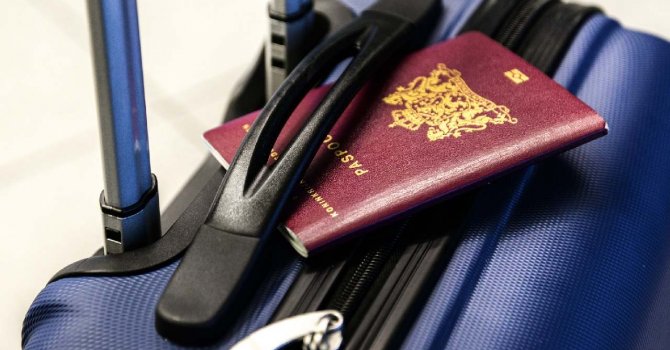 Almanya'nın dev seyahat şirketinden iflas sinyalİ