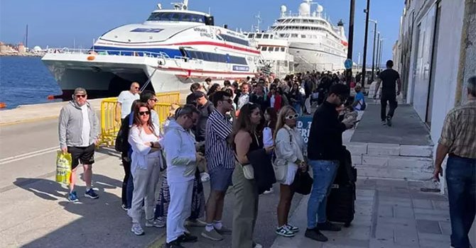 Türk turistler Rodos'a akın etti