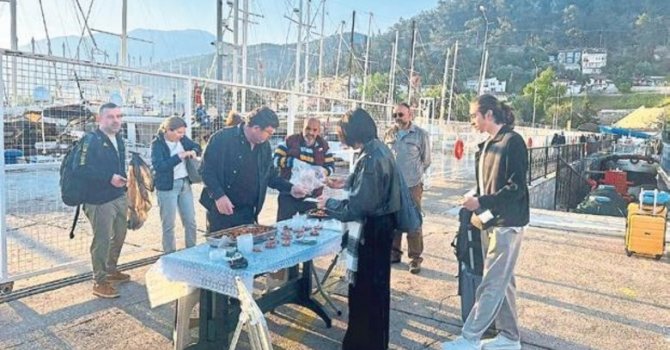 Rodostan Fethiye ye gelen turistlere lokmalı karşılama