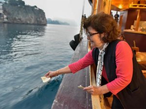 Hıdırellez de dilekler Akdeniz'e bırakılacak!