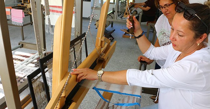 İpek Evi Üretim Merkezi'ni günlük 2 bin turist ziyaret ediyor