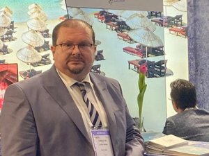 Orhan Belge: Turistler Çeşme'yi tercih etmeye başladı