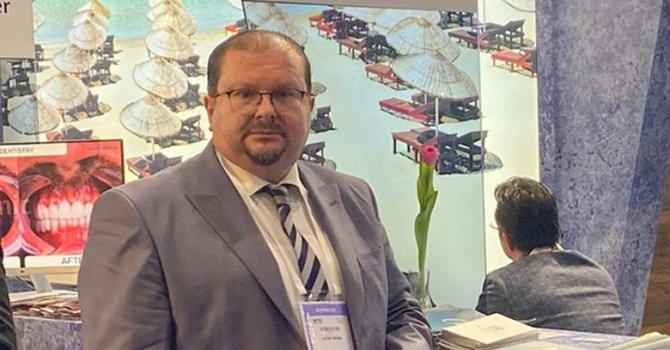 Orhan Belge: Turistler Çeşme'yi tercih etmeye başladı