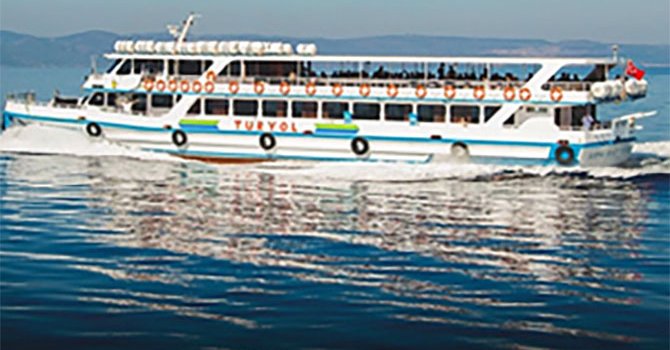 Çeşme ile Sakız Adası arasındaki feribot seferleri durduruldu