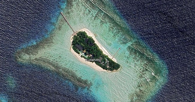 Kudahithi Adası'nda bir gece 100.000 doları aşıyor