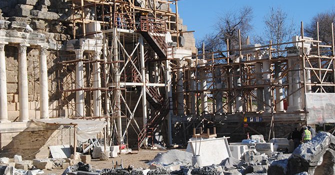 Anıtsal Çeşme'den asırlar sonra su akacak