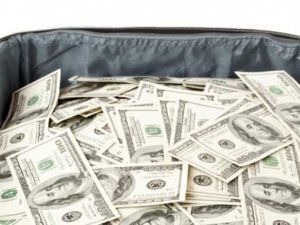 Türkiye'den bir ayda 2.8 Milyar Dolar çıktı