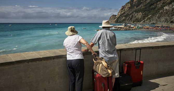 Absolut 100 Full Moon Party!