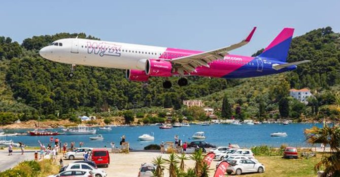 40 Wizz Air Airbus Uçağı 2026'ya Kadar Yerde Kalacak