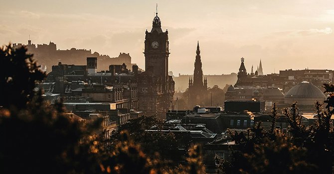 Edinburgh'da 2026'da turist vergisi yürürlüğe giriyor