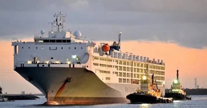 Türkler dünyanın en büyük gemisi için el sıkıştı