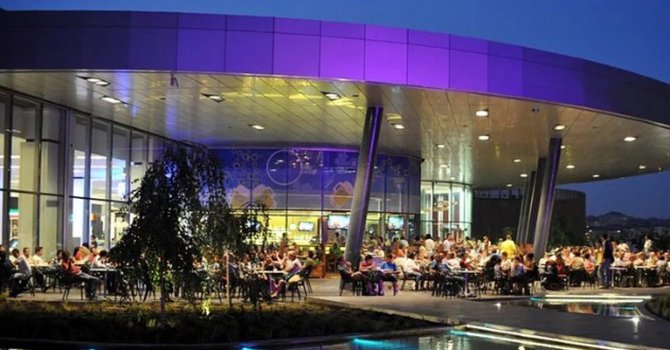 ​​​​​​​İstanbul'un dev AVM'si Marmara Forum, Artaş'a satılıyor