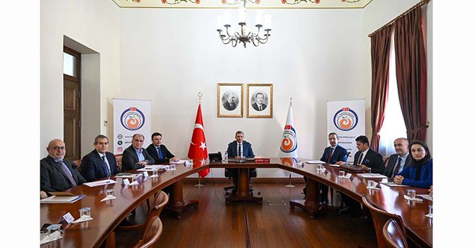 Antalya 2025 yılı D-8 turizm şehri seçildi