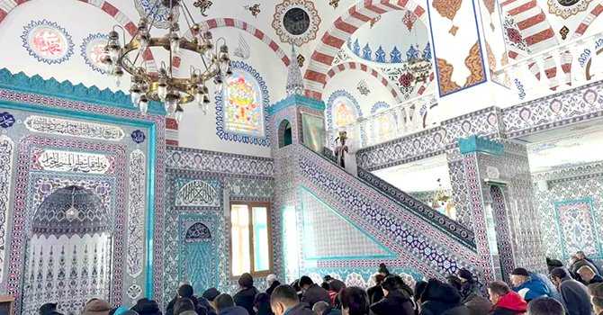 Erciyes'te Cami Hutbesi İngilizce Verildi