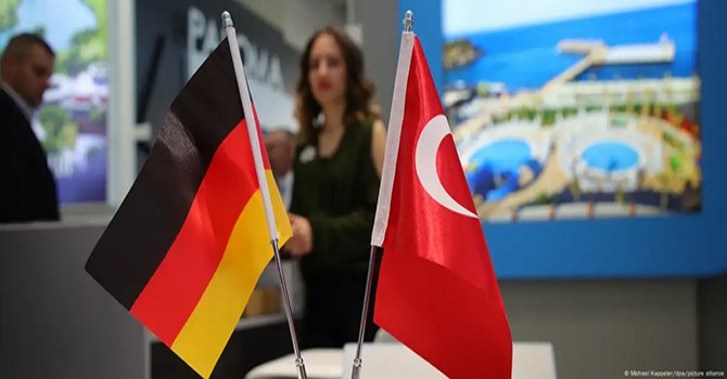 Almanya'da meclise giren partiler Türkiye'ye nasıl bakıyor?