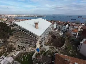 100 yıl sonra İmrahor İlyas Bey Camii'nin üstü kapatıldı! 