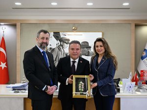 Pandemiden sonra Antalya'ya gelen Çekli turist 5 kat arttı