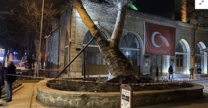 Yunan turizminde 1,1'lik düşüş