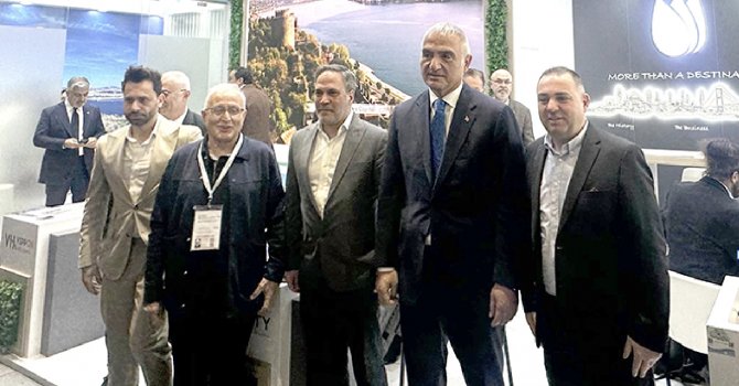 Bakan Ersoy: Turizmde Rekorlarla Yoluna Devam Ediyor