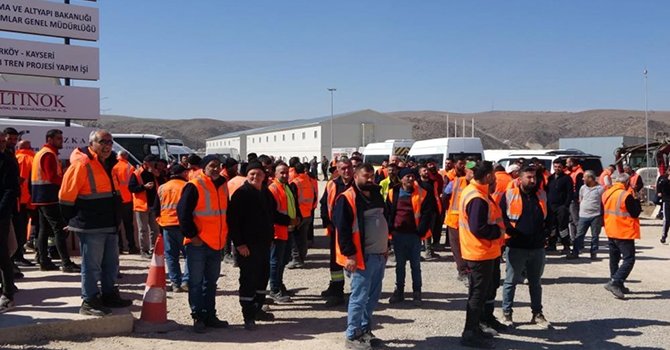 Hızlı tren için çalışan işçiler maaşları eksik yatınca iş bıraktı