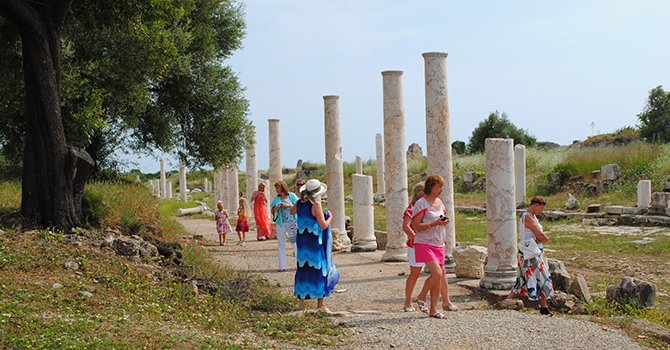 Side'de Bahar ayları kültür turları başladı