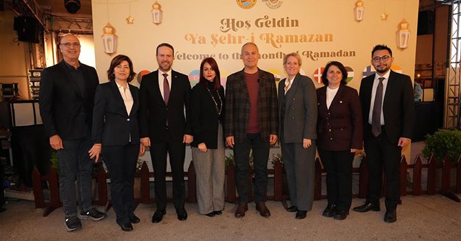 Alanya'da 34 ülkeden 450 yerleşik yabancı iftarda buluştu