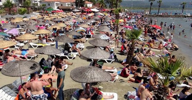 Yerli turistlerden 116,9 milyar lira seyahat harcaması