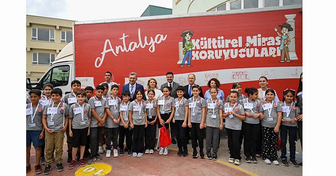  Antalya 200 antik kentte ev sahipliği yapıyor