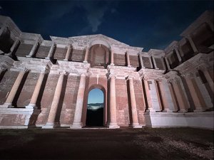 Ersoy, turizm gelirlerinde ulaşılan rekorun sırrını anlattı