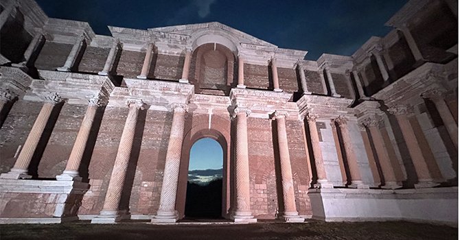 Ersoy, turizm gelirlerinde ulaşılan rekorun sırrını anlattı