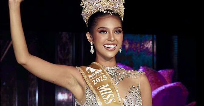 Krishan Pauline Alerre güzellik tacını Kemer'de aldı