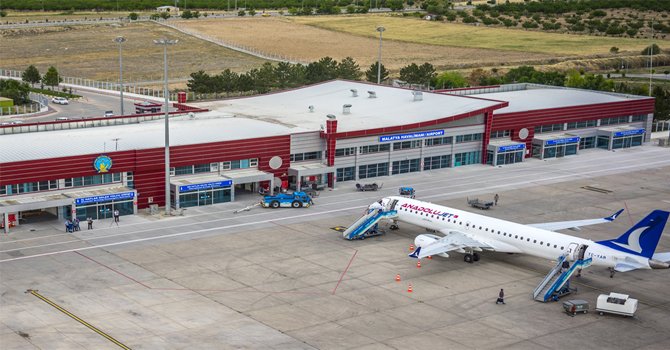 Malatya Havalimanı'nın faturası 3.6 milyara çıktı
