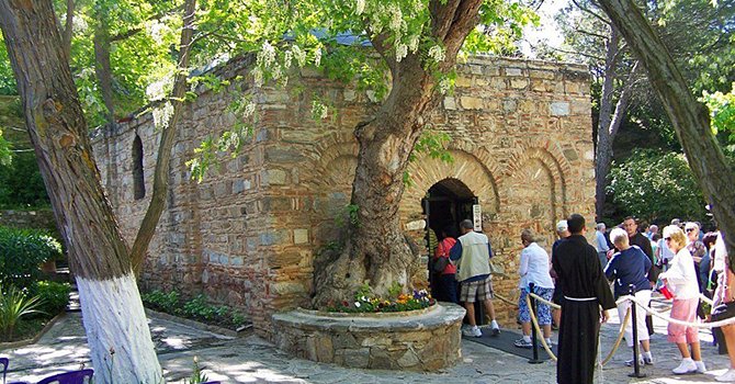 Efes ve Meryem Ana Evi turu 2-3 dolara satılıyor